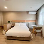 Shanghai Joyful Star Hotel-Free Shuttle Bus To Pudong Airport And Disneyland
