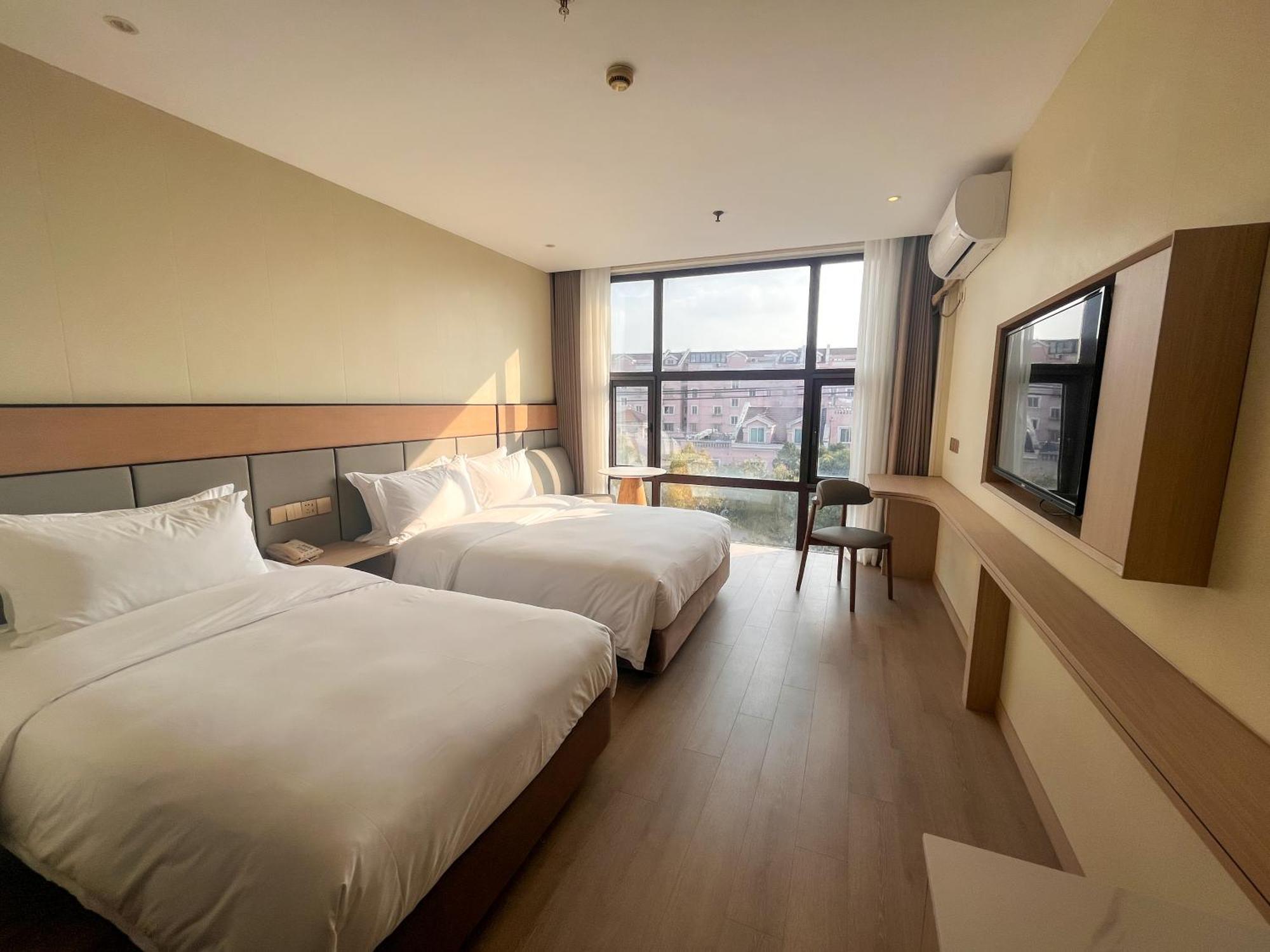 Hotel Joyful Star Hotel-free Shuttle Bus To Pudong Airport And Disneyland